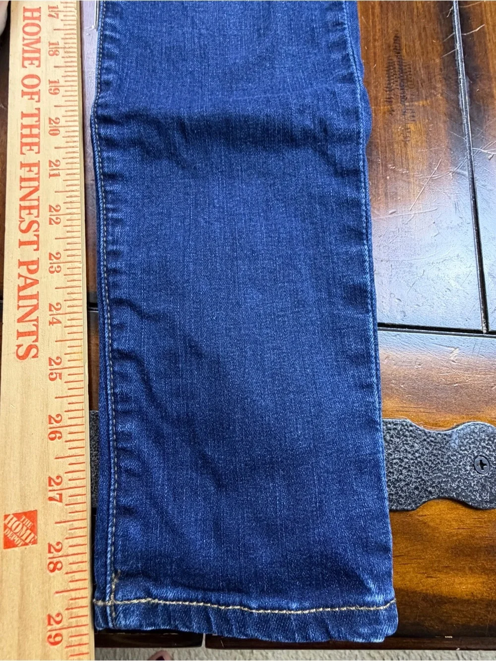 Madewell High-Rise Button-Fly Jeans in Dark Blue Denim